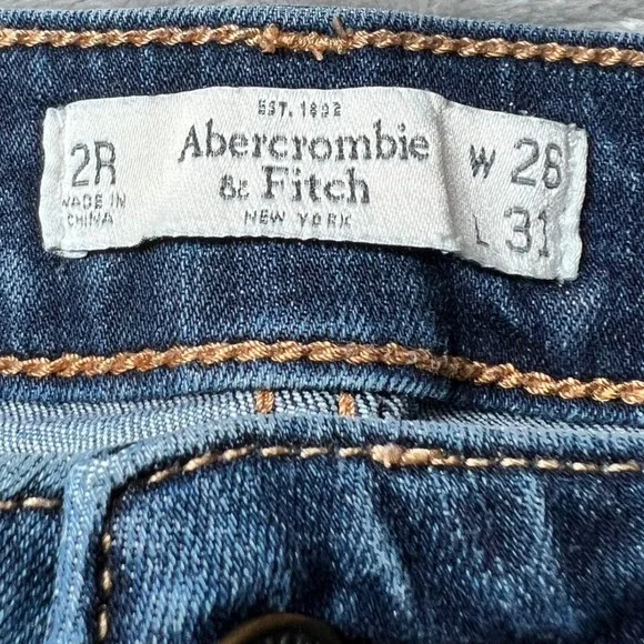 Abercrombie & Fitch Womens Size 2R Jeans 26x31 Blue Raw Hem Super CasualSkinny - Picture 4 of 15